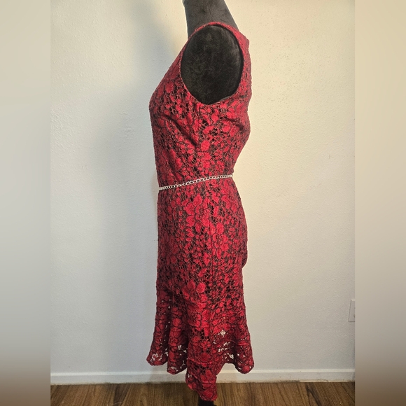 Karl Lagerfeld Crimson Floral Lace Midi Dress with Chain Tassel Belt Size 6 - Picture 3 of 5